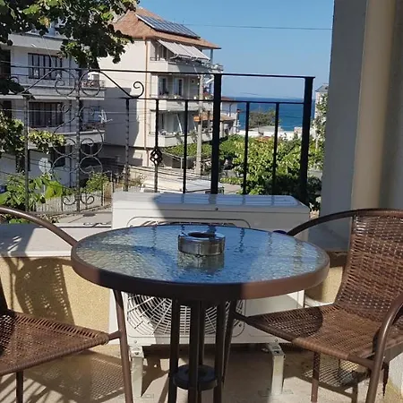Apartment Mida *