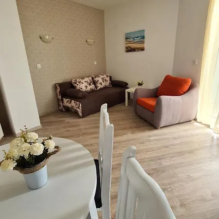 Mida Apartment *