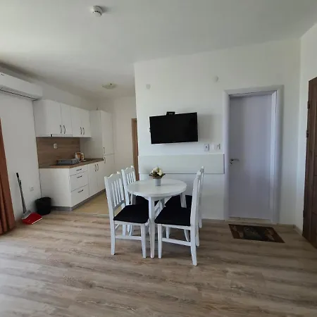 Mida Apartment *